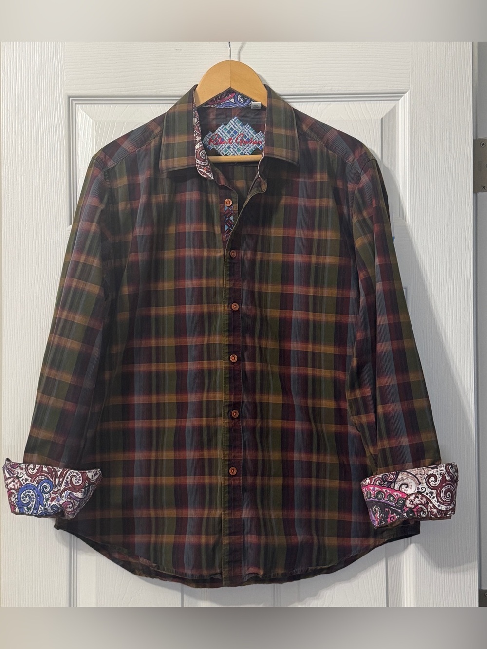 Robert Graham Classic Fit Button Down Shirt Size Large..Made In India